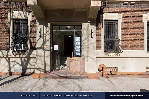 Rented by The Blueground | media 17