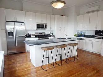 Rented by Rachel Realty