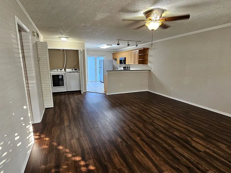3651 N Goldenrod Rd #A103 — Photo 3