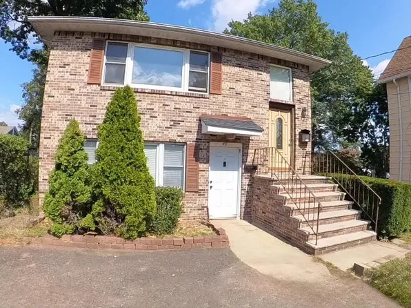 49 E Pleasant Ave, Maywood, NJ 07607