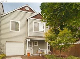 607 NE Russell St, Portland, OR 97212