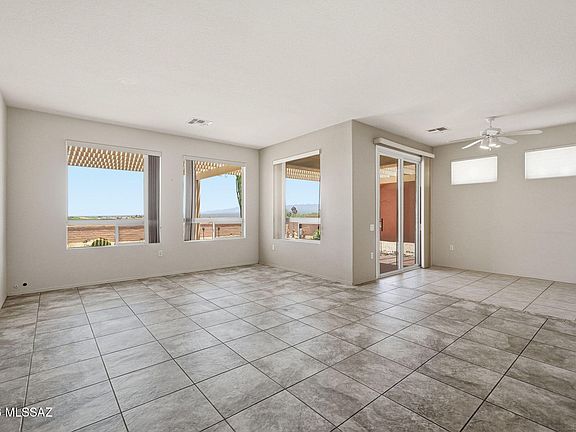4th image of 2062 W Vista Ridge Dr