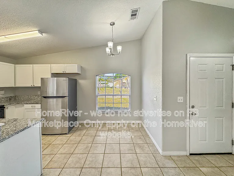 6033 Flora Ter — Photo 8