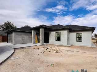 1927 N Washington Ave, Roswell, NM 88201