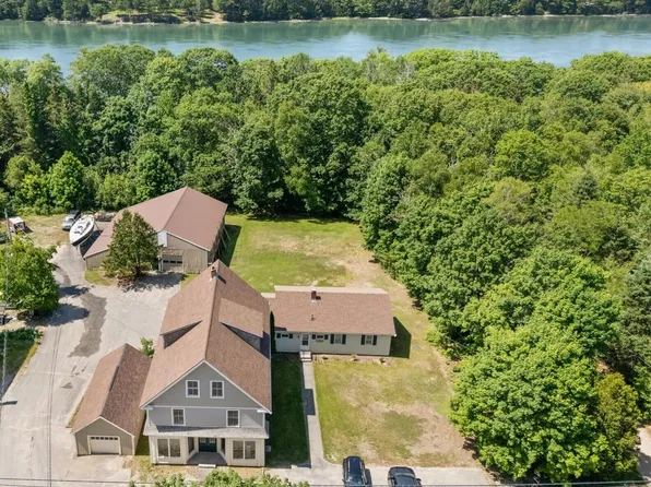 76 Taunton Drive, Sullivan, ME 04664