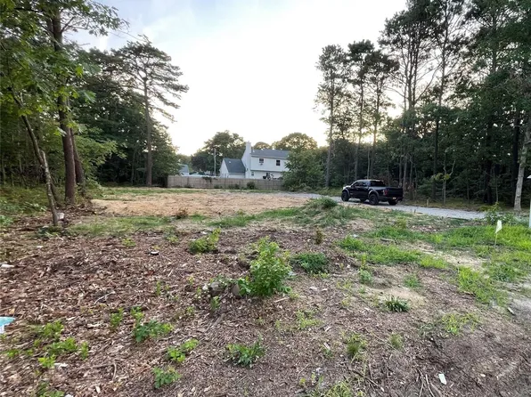 0 Surrey Circle, Shirley, NY 11967