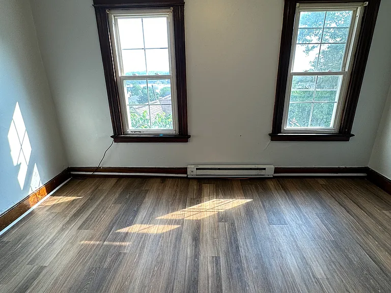 37 Howard St #3 — Photo 10