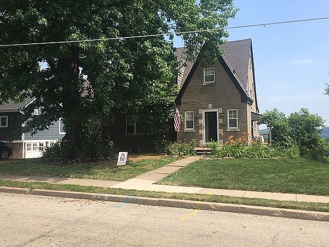 1st image of 1618 Hayselton Dr