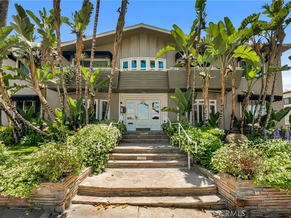 1330 N Crescent Heights Blvd APT 12, West Hollywood, CA 90046