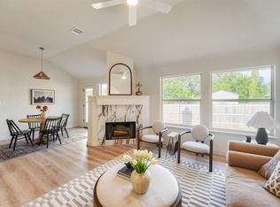 1012 N Railroad Ave, Pflugerville, TX 78660
