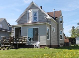 215 3rd Ave, Two Harbors, MN 55616