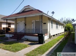 8735 Marks St, New Orleans, LA 70118