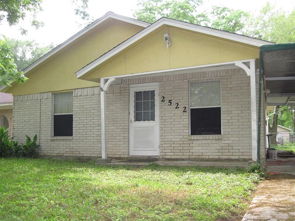 1st image of 2522 San Antonio St