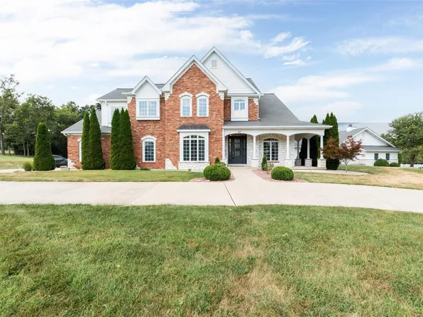 23 Appaloosa Ct, Wentzville, MO 63385