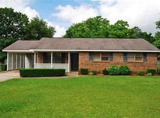 105 Greenwood Dr, Warner Robins, GA 31093