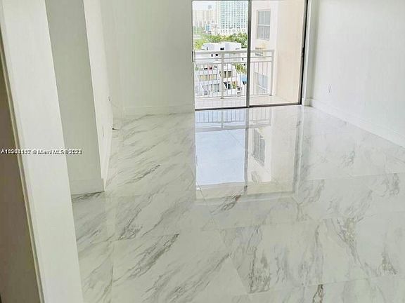 4th image of 400 Kings Point Dr APT 1118