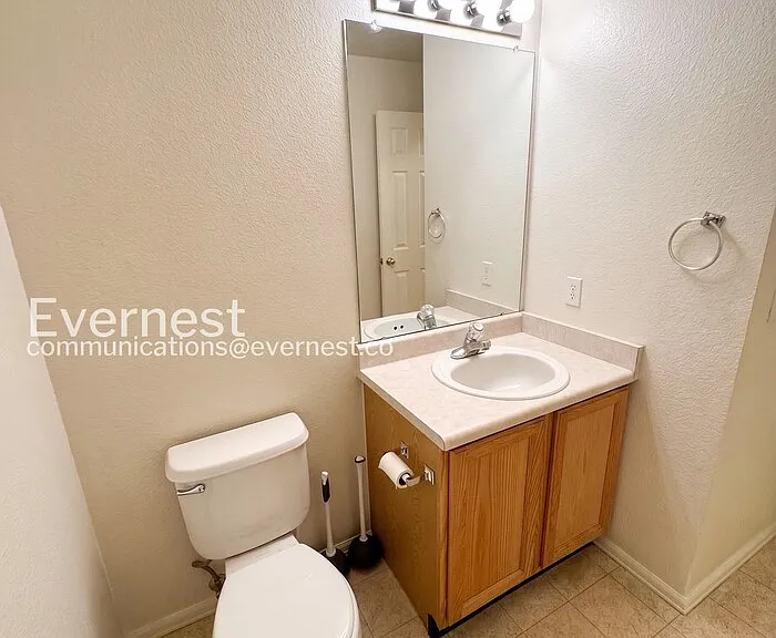 10545 Ashwood Ct — Photo 23