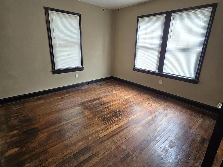 41 Tallulah Ave — Photo 11