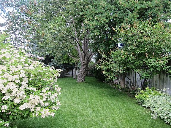 3rd image of 2567 Shannon Ct