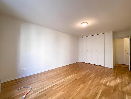 Rented by City Connections Realty | media 22