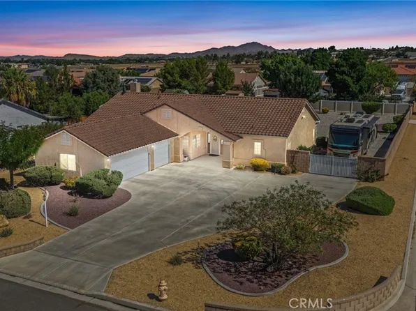 13490 Paraiso Rd, Apple Valley, CA 92308