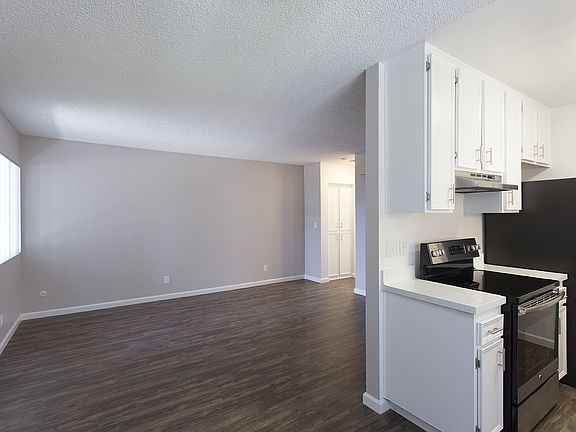 4th image of 13850 Mango Dr APT 37