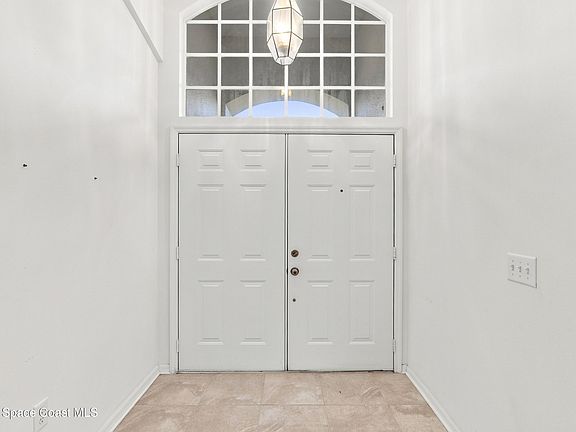 5th image of 1291 Potomac Dr