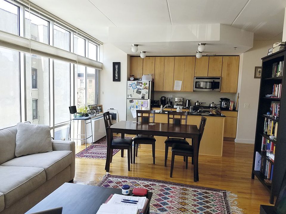 1st image of 892 Bergen St #3C