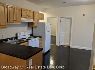 583 Broadway St #1, Lowell, MA 01854