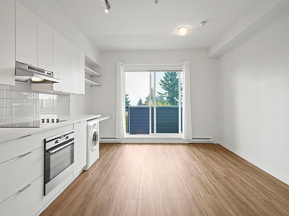 2nd image of 13678 Grosvenor Rd #304