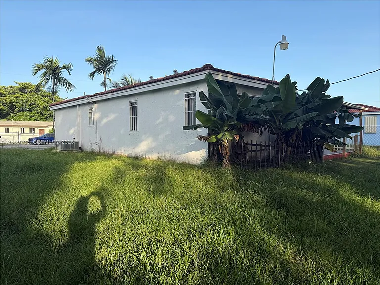17740 SW 103rd Ave — Photo 8