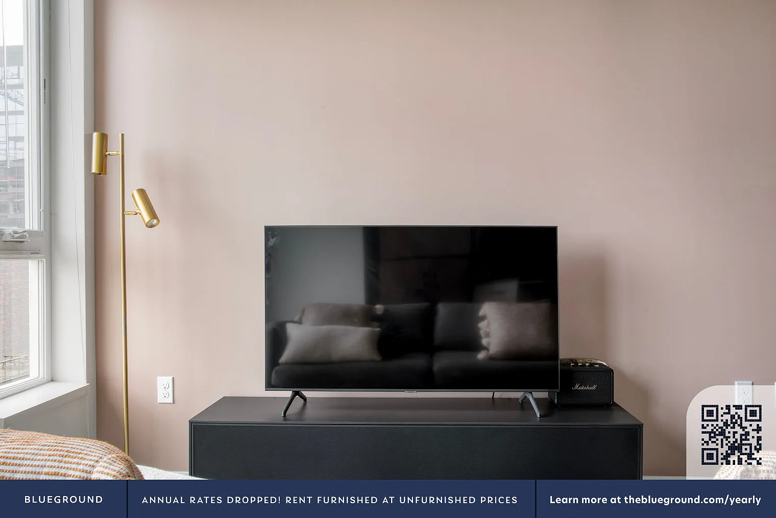 Studio, 1.0 bath, 521 sqft, $2,370 — Photo 2