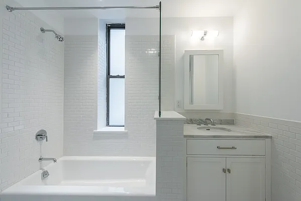 Rented by Thor Equities | media 29