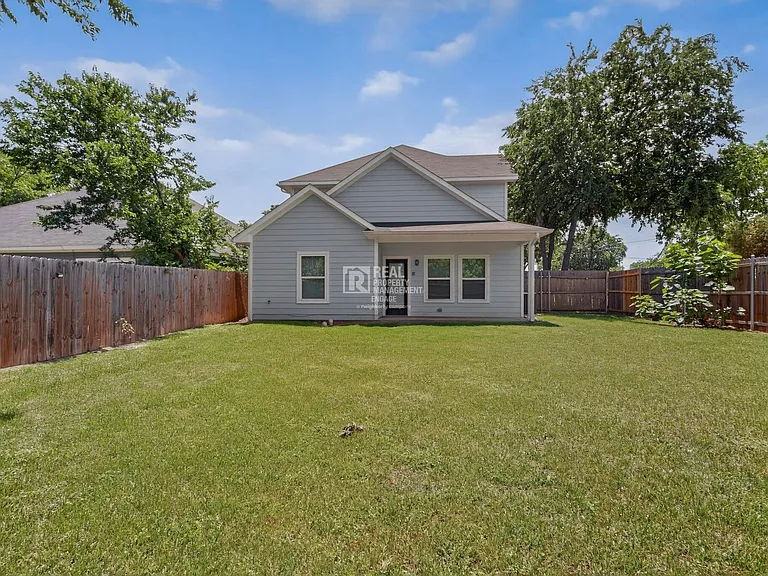 5838 Humbert Ave — Photo 44