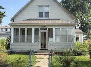 225 12th Ave, Council Bluffs, IA 51503