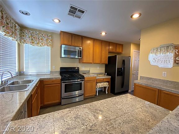 5th image of 9216 Canalino Dr