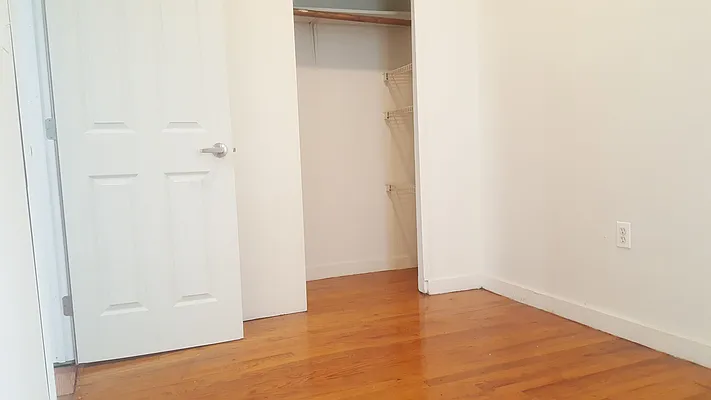 Rented by Nest Seekers International | media 10