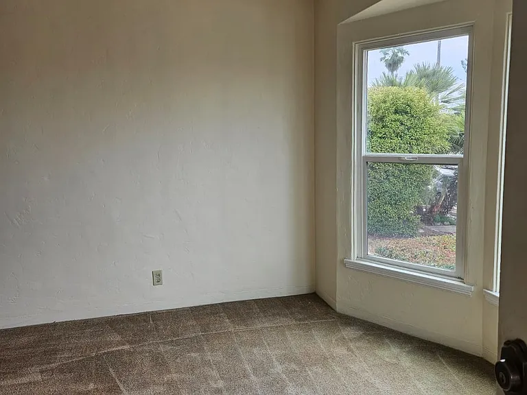5728 Adelaide Ave — Photo 3