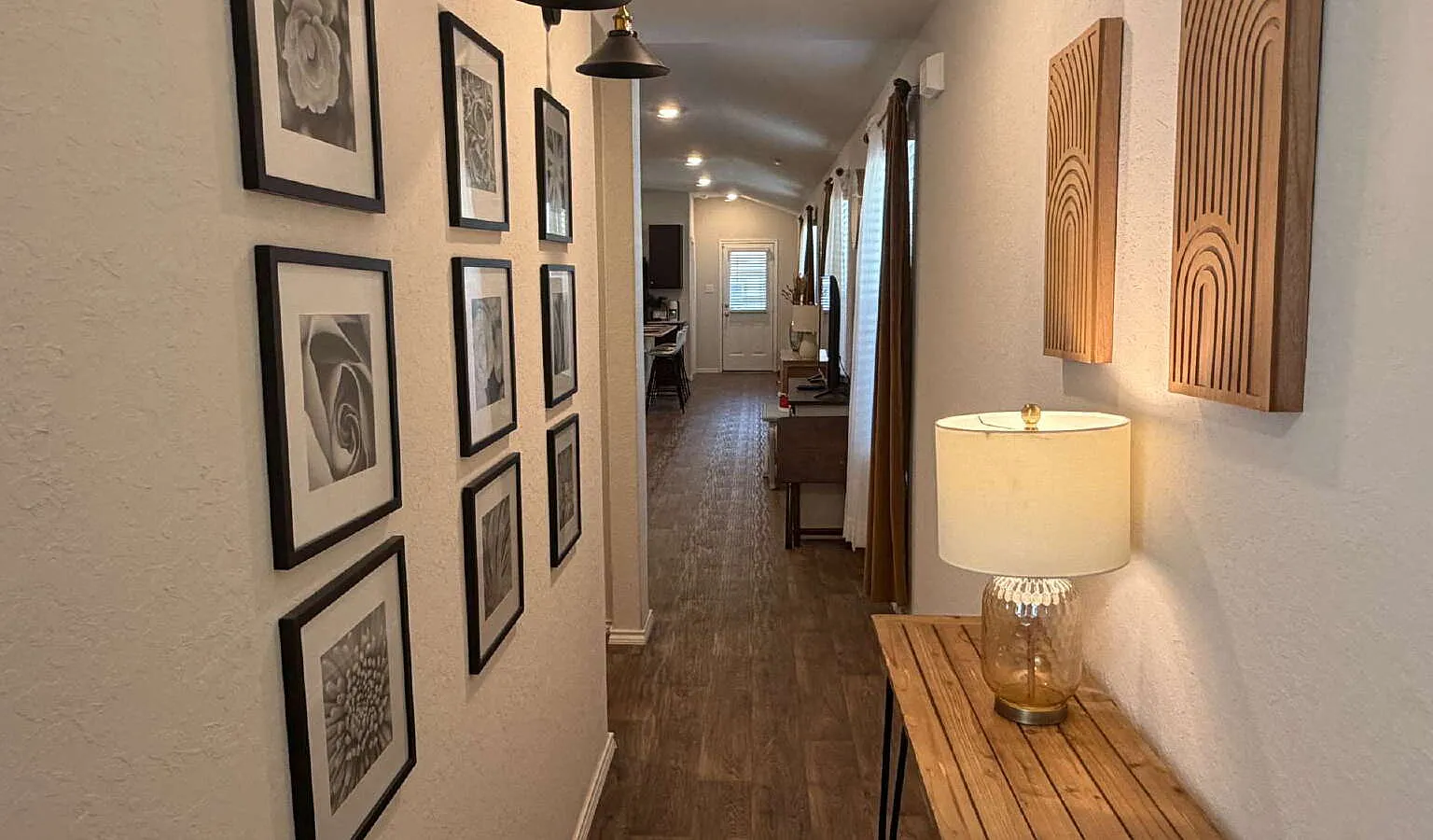 3 bed, 2.0 bath, 1540 sqft, $1,800 — Photo 4