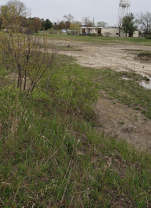1st image of 964 Lambrecht Dr