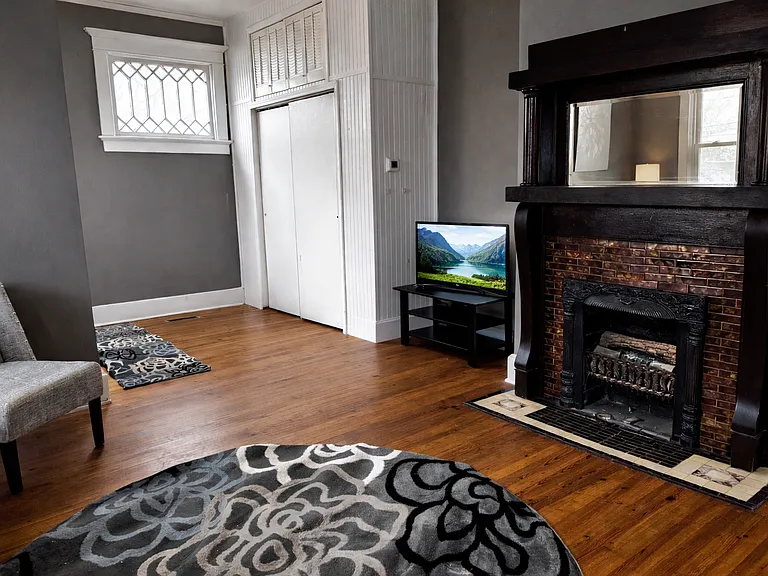 1426 Harmony Way #B — Photo 2