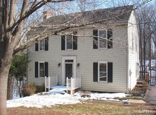 930 Rothowood Rd, Lynchburg, VA 24503