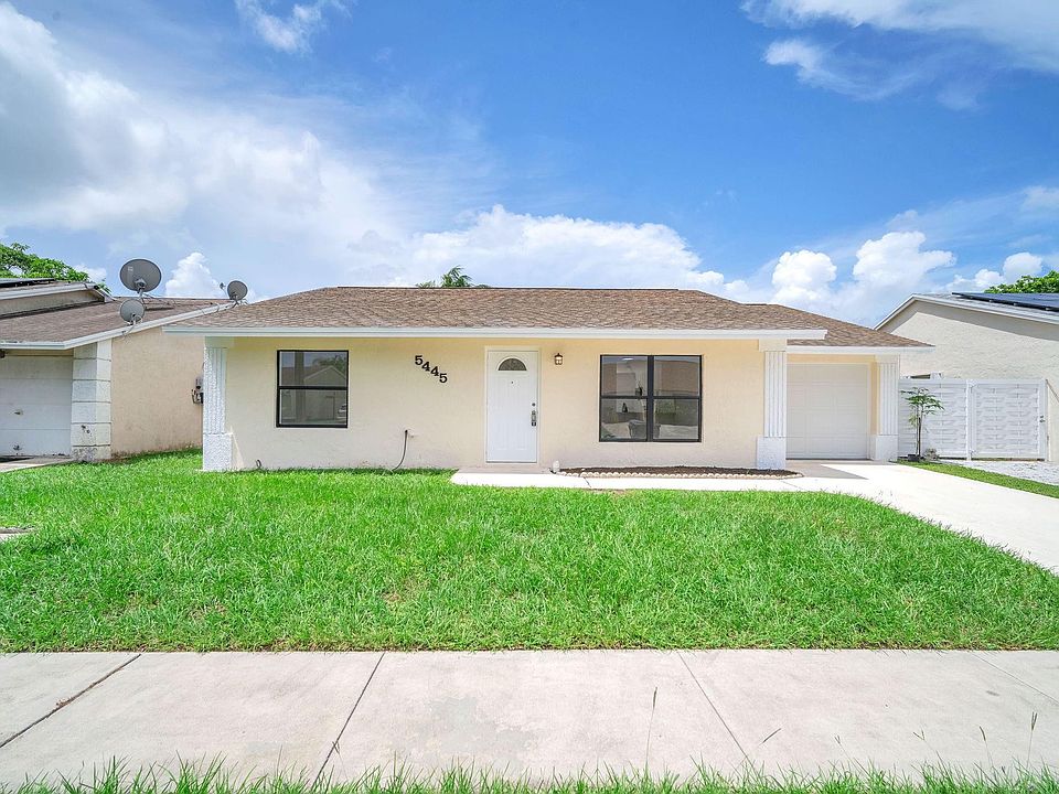 1st image of 5445 Thurston Avenue