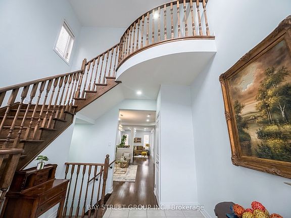 3rd image of 12 Monceau Rd