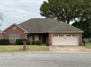 8 Ragan Ct, Searcy, AR 72143