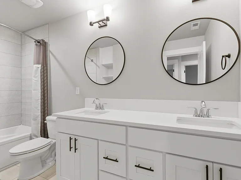 1118 SW Dottie Ct — Photo 15