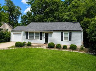 5051 Buena Vista St, Roeland Park, KS 66205