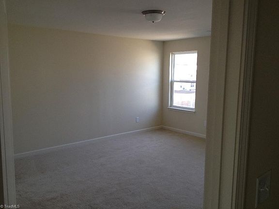 2nd image of 1 Rockport Ct