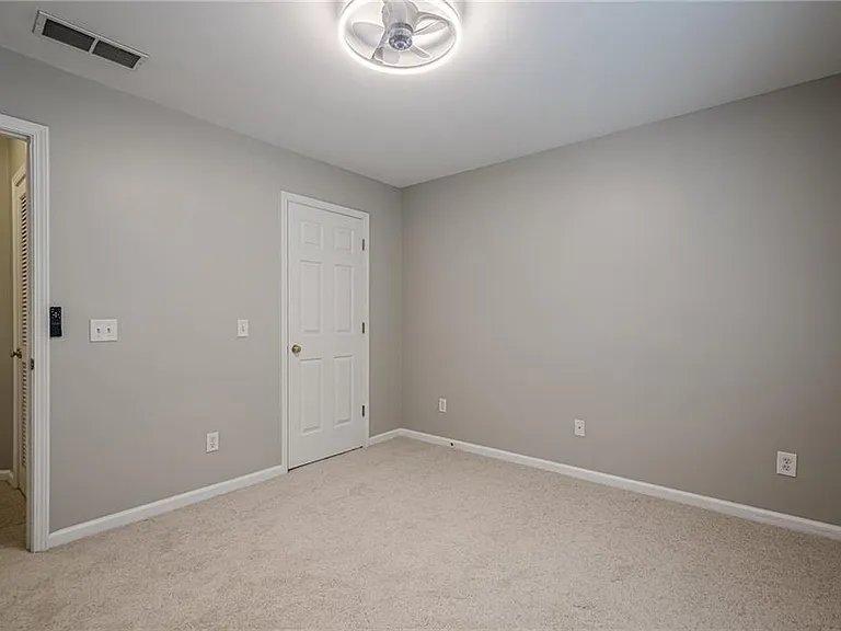 720 Gardenside Cir SE — Photo 9