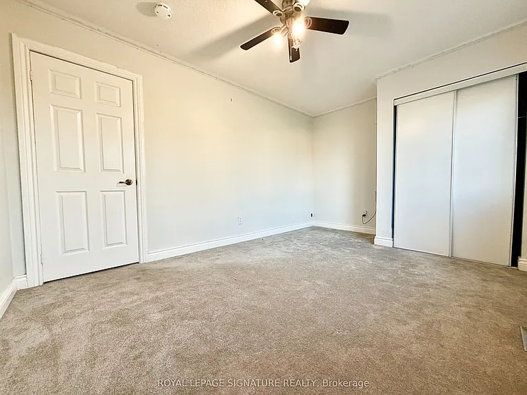 584 Shaftsbury St — Photo 23